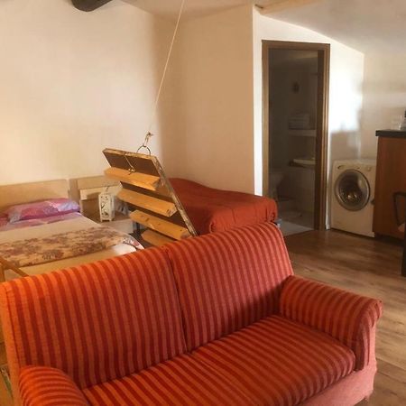 Lovely 1 Room Bedroom Loft, 20 Mins To Bgy Airport Pradalunga 외부 사진