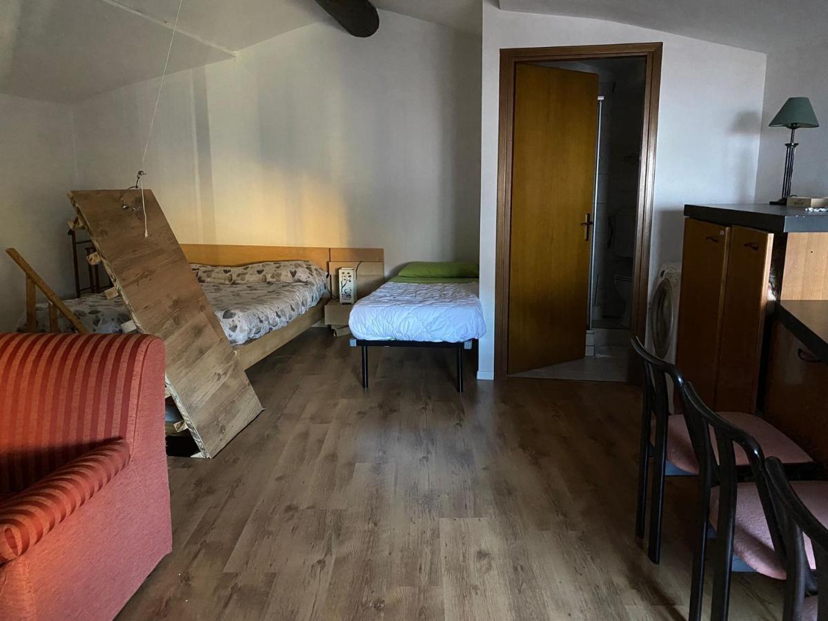 Lovely 1 Room Bedroom Loft, 20 Mins To Bgy Airport Pradalunga 외부 사진