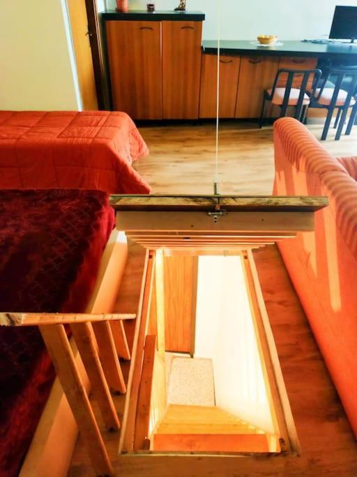 Lovely 1 Room Bedroom Loft, 20 Mins To Bgy Airport Pradalunga 외부 사진