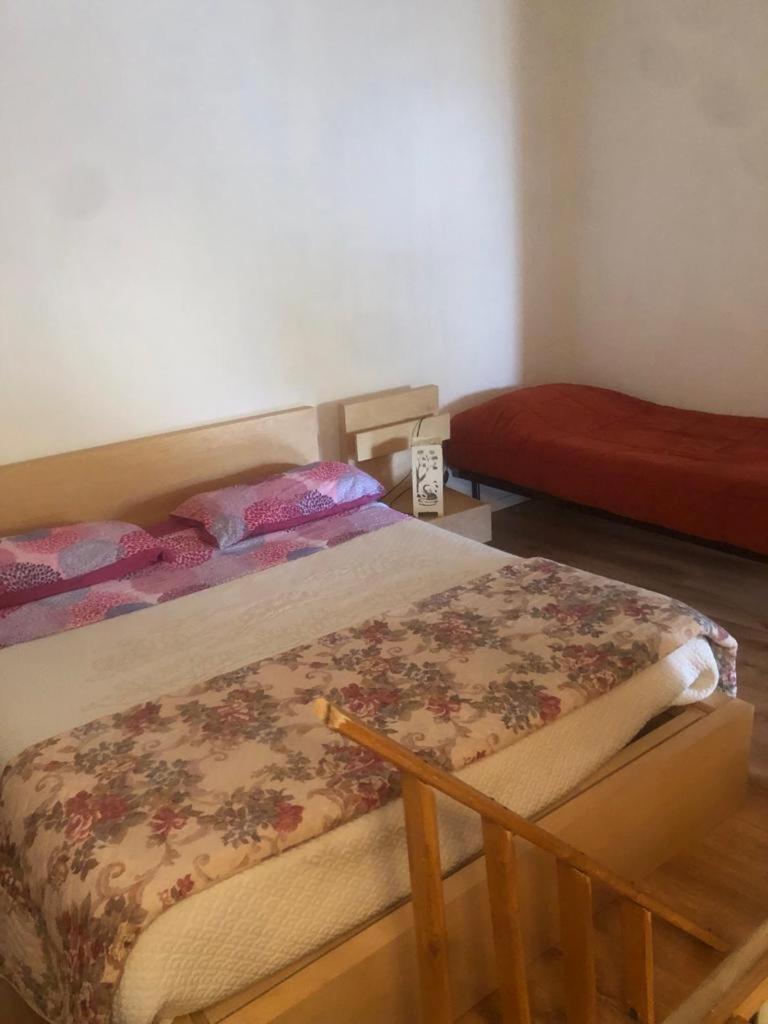 Lovely 1 Room Bedroom Loft, 20 Mins To Bgy Airport Pradalunga 외부 사진